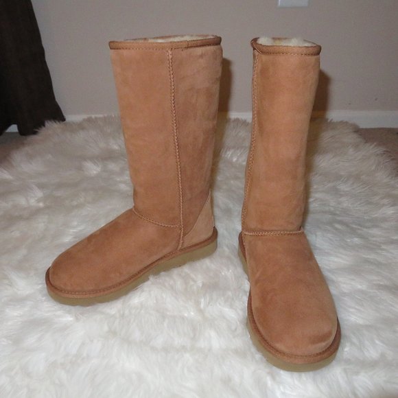 ❤❤ Ugg Classic Tall II Boots ❤❤